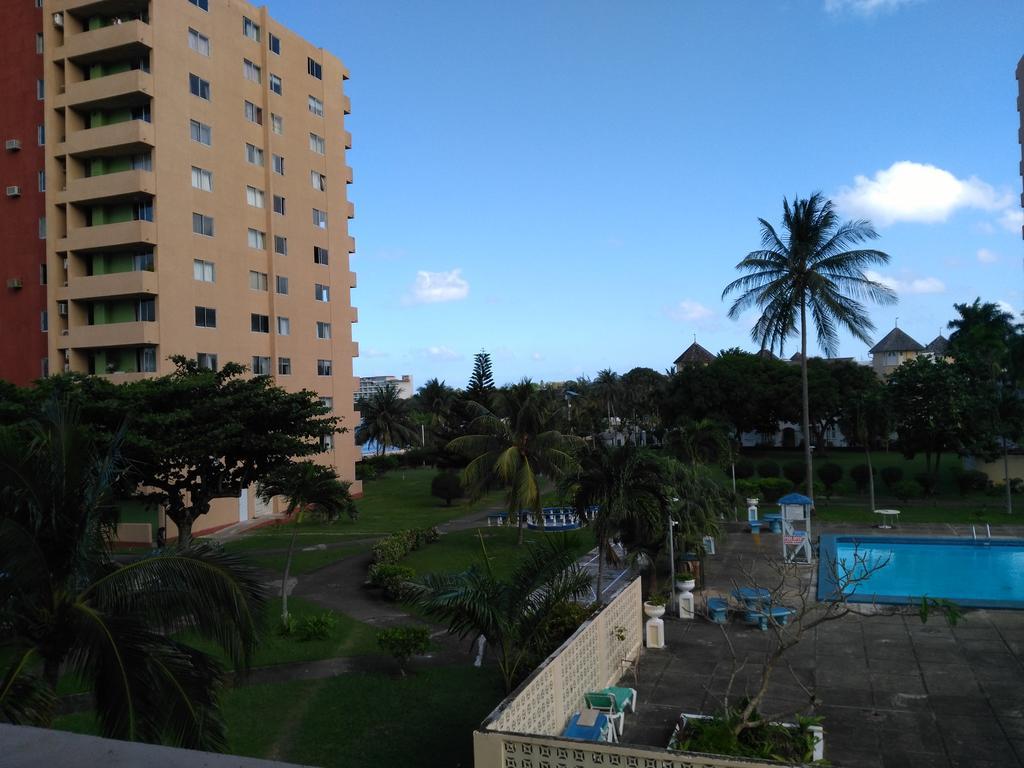 Turtle Beach Towers Apt 22 C - オーチョ・リオス エクステリア 写真